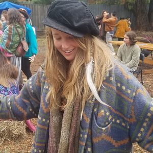 Meet your Posher, Allie